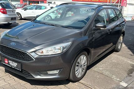 Ford Focus 124.998 km 6.490 &euro; Düsseldorf 40591