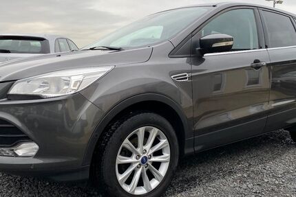 Ford Kuga 131.500 km 8.600 &euro; Bergheim 50127