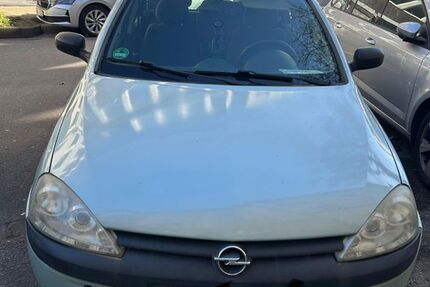 Opel Corsa 155.000 km 1.500 &euro; Düsseldorf 40233