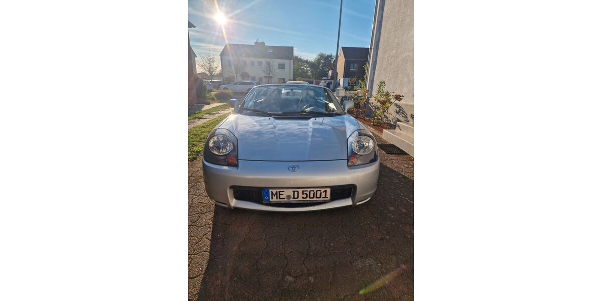 Toyota MR 2 75.000 km 13.500 &euro; Langenfeld 40764