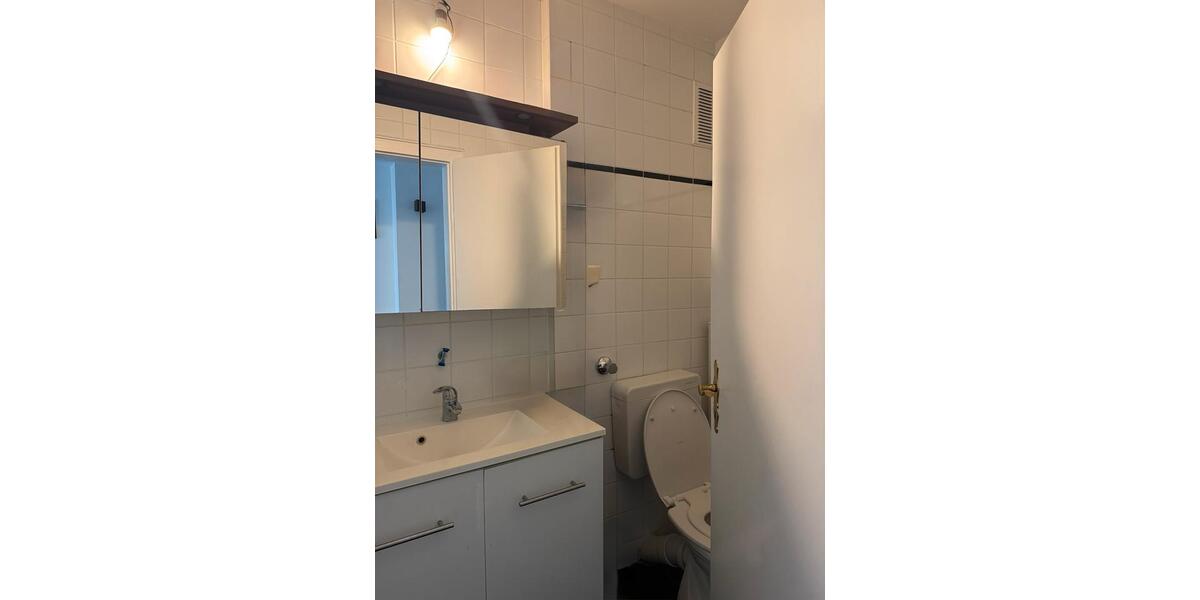 Etagenwohnung Krefeld Dießem - 3 Zimmer, 83 m&sup2;, 210.000&euro; | Angebot:26993468