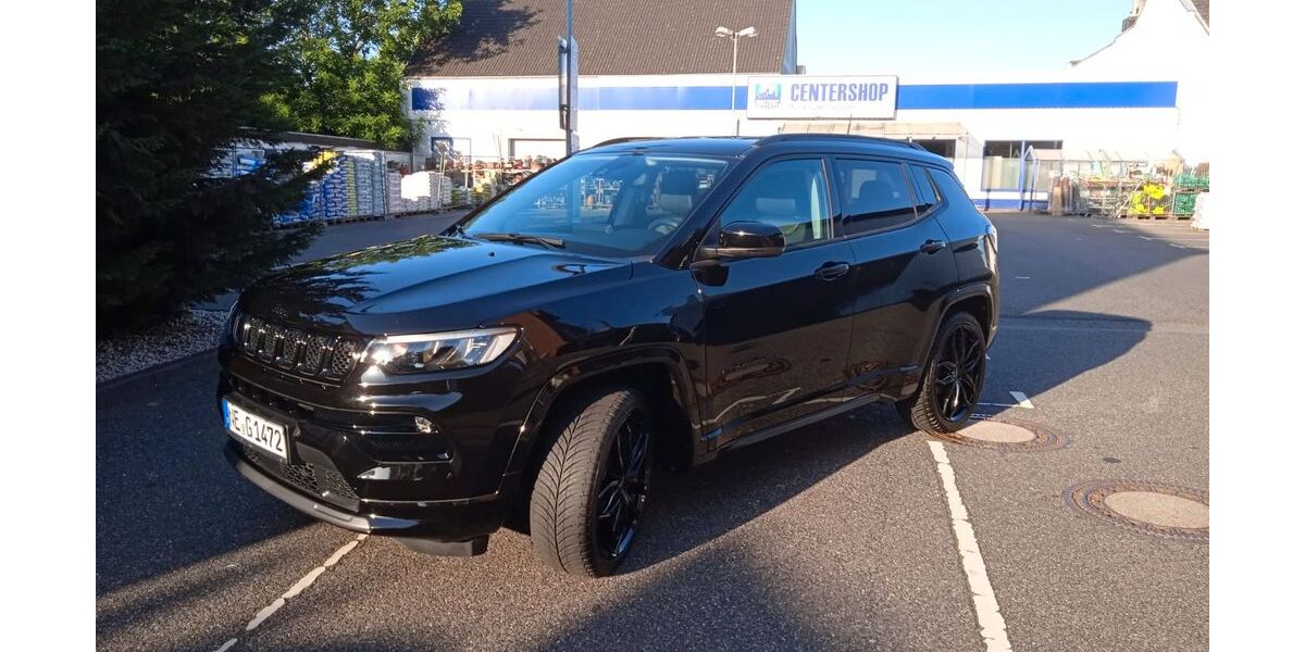 Jeep Compass 21.211 km 24.999 &euro; Jüchen 41363