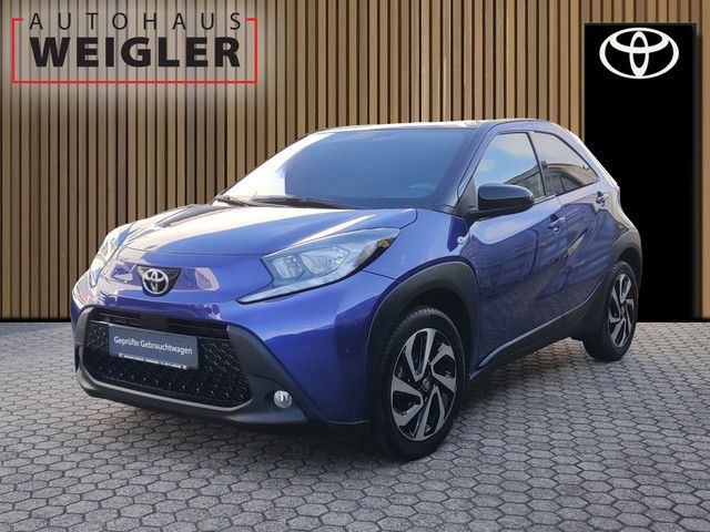 Toyota Aygo (X) 21.630 km 15.990 &euro; Leverkusen 51381