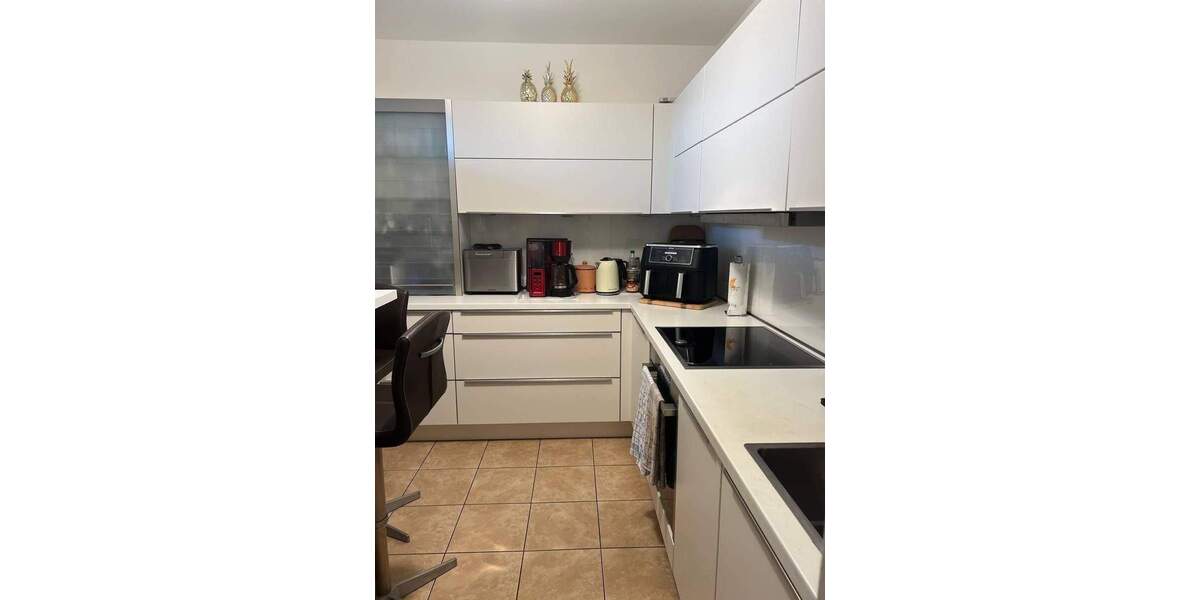 Etagenwohnung Düsseldorf Mörsenbroich - 2 Zimmer, 68 m&sup2;, 280.000&euro; | Angebot:26155922