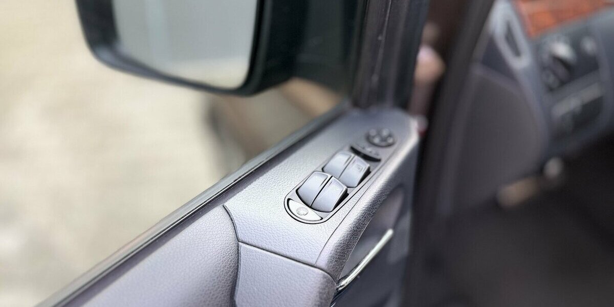 Mercedes-Benz Viano Edition lang / PANO / El.Türen / 8 Sitzer 130.000 km 34.990 &euro; Mönchengladbach 41066