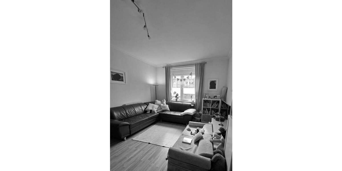 Etagenwohnung Düsseldorf Pempelfort - 2 Zimmer, 85 m&sup2;, 969&euro; | Angebot:26105153
