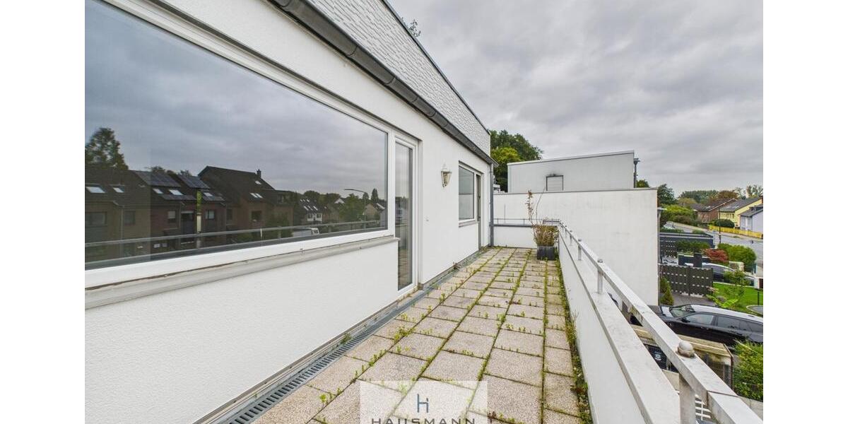 Etagenwohnung Düsseldorf Stadtbezirk 8 - 3 Zimmer, 109 m&sup2;, 1.250&euro; | Angebot:24157205