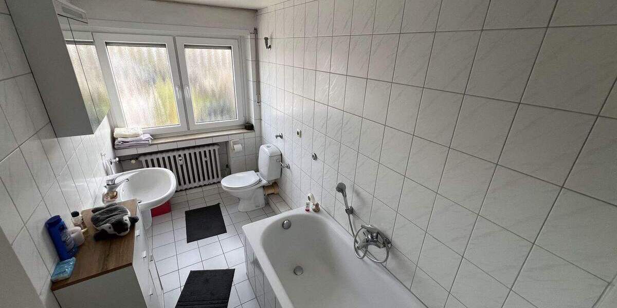 Mehrfamilienhaus, Wohnhaus Korschenbroich Kleinenbroich - 5 Zimmer, 135 m&sup2;, 429.000&euro; | Angebot:25706480