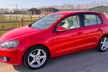 VW Golf 145.000 km 4.199 &euro; Kaarst 41564