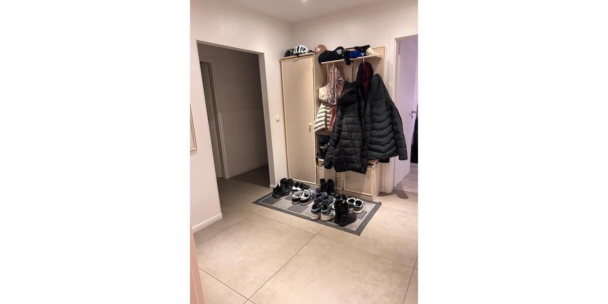 Etagenwohnung Mönchengladbach - 4 Zimmer, 95 m&sup2;, 259.000&euro; | Angebot:26235886