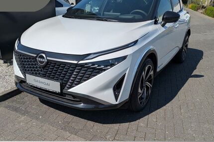 Nissan Qashqai 8.732 km 34.928 &euro; Monheim 40789