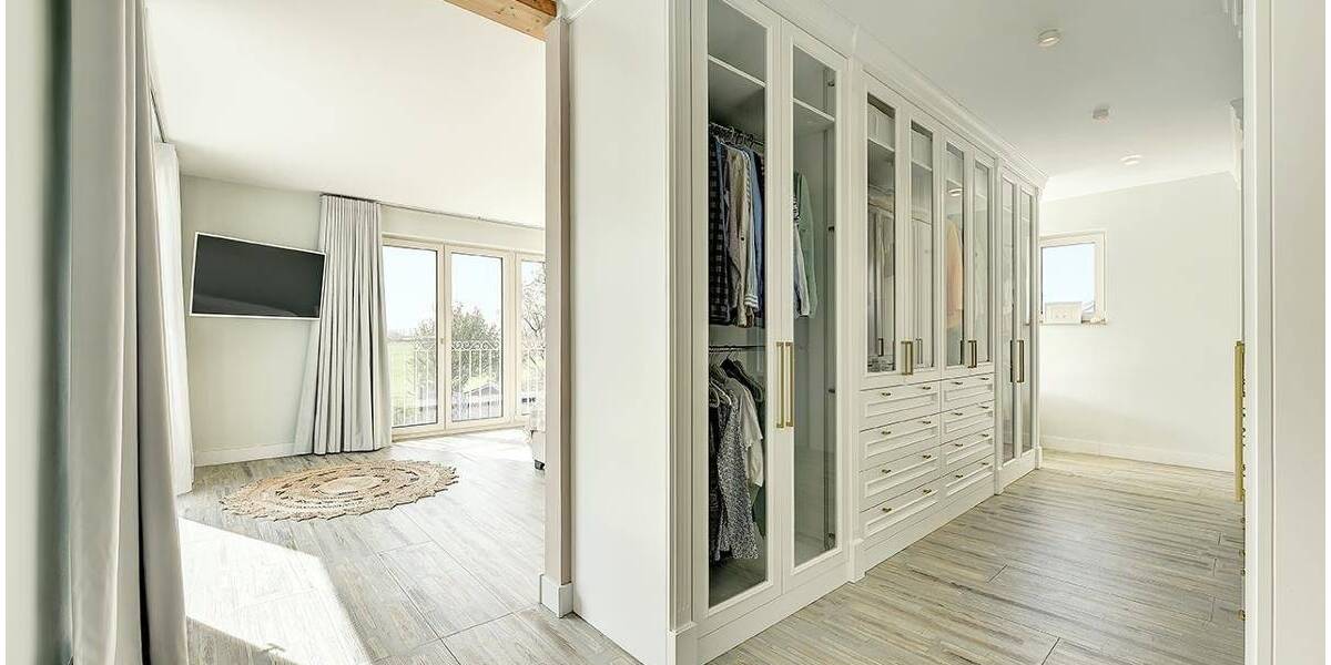 Einfamilienhaus Düsseldorf Hubbelrath - 9 Zimmer, 485 m&sup2;, 2.990.000&euro; | Angebot:26204659