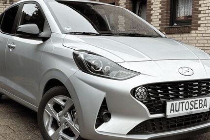 Hyundai i10 10.900 km 13.490 &euro; Jülich 52428