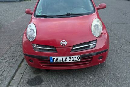 Nissan Micra 283.507 km 1.100 &euro; Mönchengladbach 41063