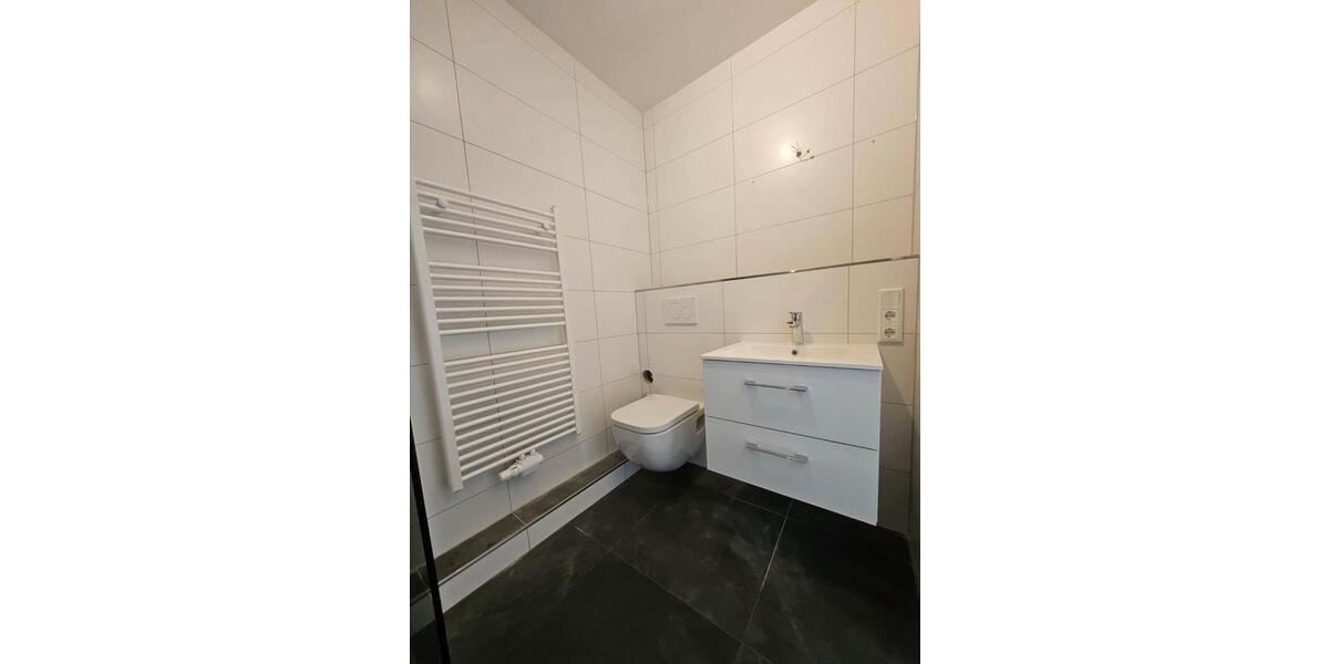 Etagenwohnung Wegberg - 1 Zimmer, 37 m&sup2;, 750&euro; | Angebot:25995558