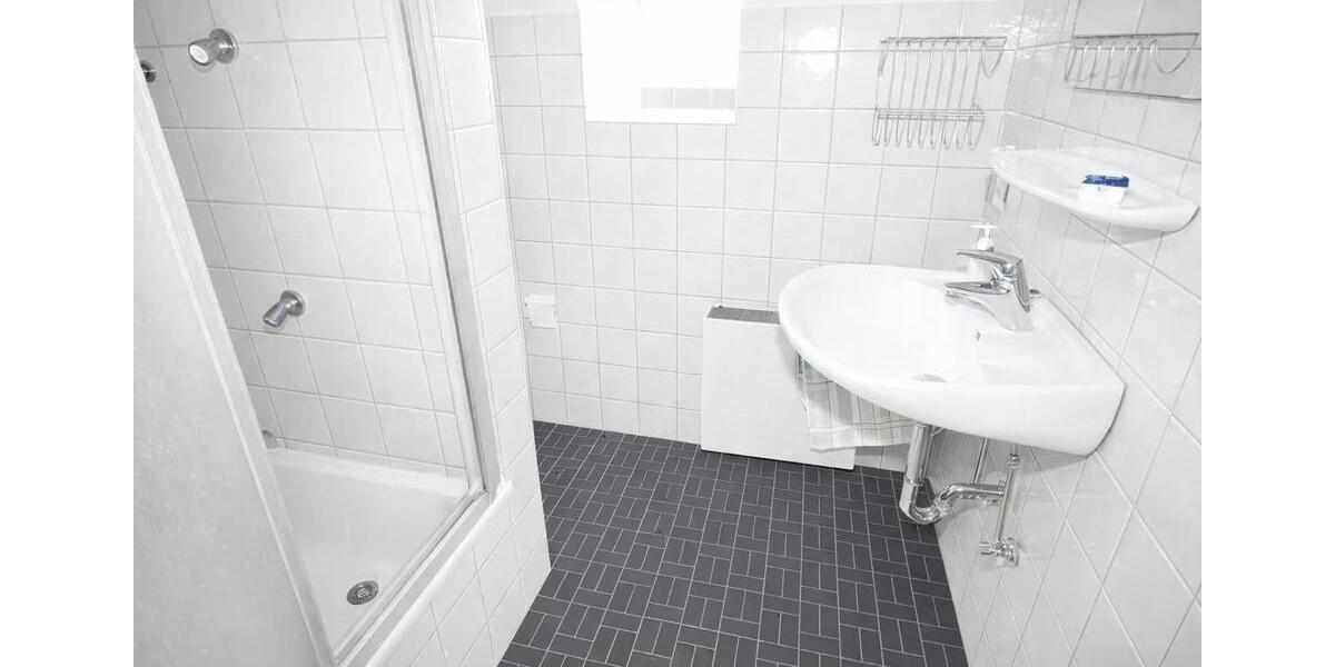 Mehrfamilienhaus, Wohnhaus Viersen Boisheim - 8 Zimmer, 190 m&sup2;, 2.200&euro; | Angebot:26006007