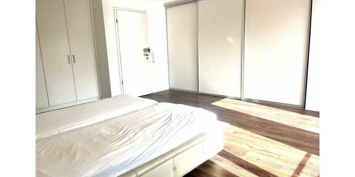 Reihenhaus Krefeld Gellep-Stratum - 4 Zimmer, 176 m&sup2;, 2.300&euro; | Angebot:25998363