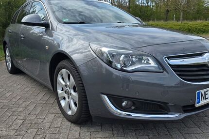 Opel Insignia 69.500 km 12.550 &euro; Neuss 41469