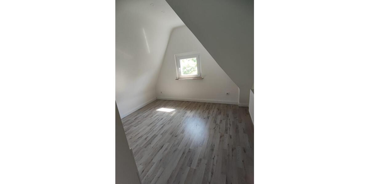 Reihenhaus Krefeld Benrad - 4 Zimmer, 90 m&sup2;, 340.000&euro; | Angebot:26994681