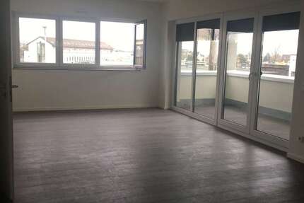 Wohnung Frechen - 2 Zimmer, 81 m&sup2;, 1.298&euro; | Angebot:25143342