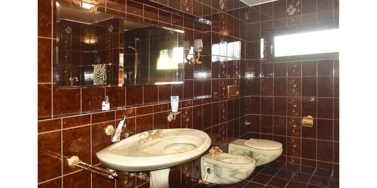 Bungalow Mönchengladbach Süd - 4 Zimmer, 175 m&sup2;, 449.000&euro; | Angebot:25887258