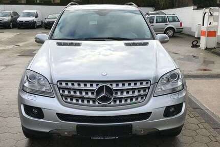 Mercedes-Benz ML 280 302.000 km 7.990 &euro; Jüchen 41363