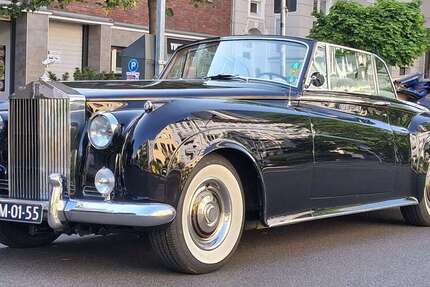 Rolls Royce Cloud 42.127 km 239.900 &euro; Düsseldorf Niederkassel 40547