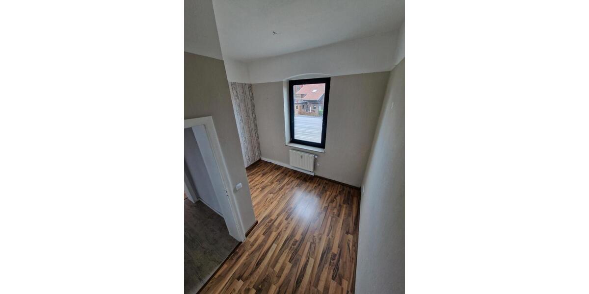 Erdgeschoßwohnung Niederzier - 5 Zimmer, 95 m&sup2;, 215.000&euro; | Angebot:26022936