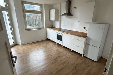 Wohnung Krefeld - 2 Zimmer, 60 m&sup2;, 550&euro; | Angebot:26100346
