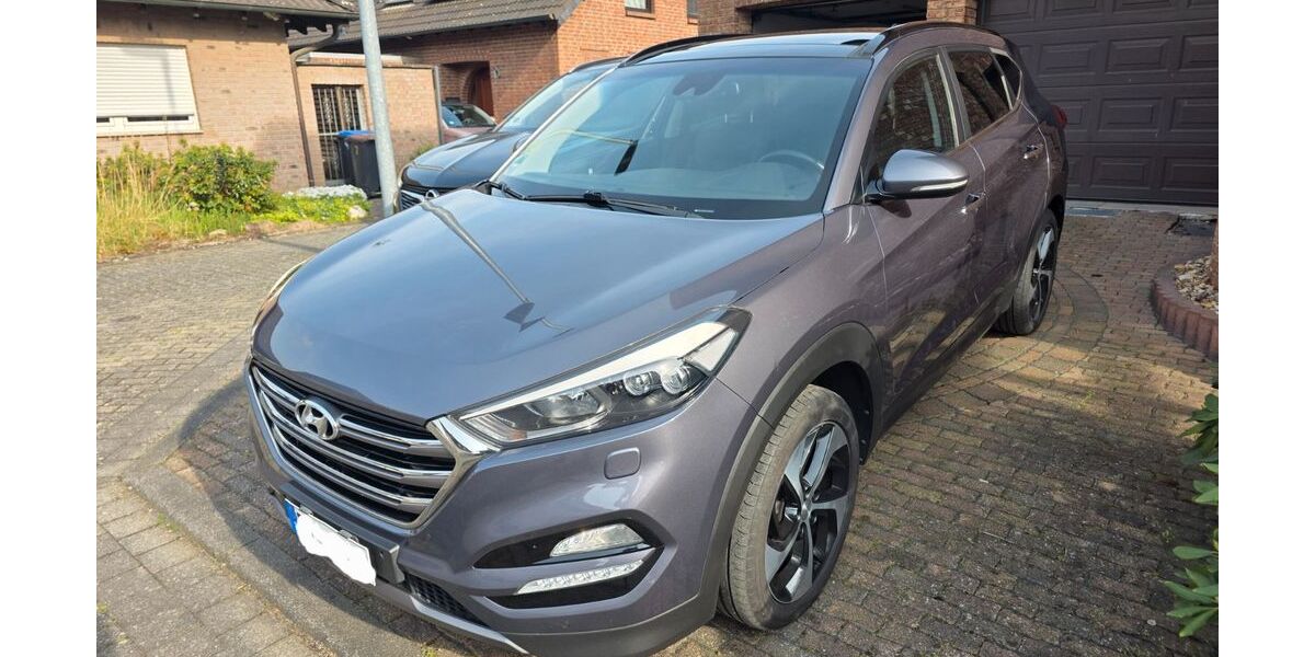 Hyundai TUCSON 144.000 km 16.250 &euro; Bergheim 50126