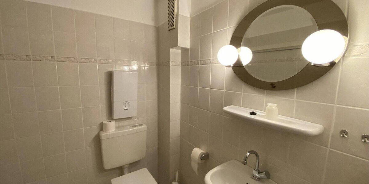 Etagenwohnung Düsseldorf Wersten - 3 Zimmer, 87 m&sup2;, 325.000&euro; | Angebot:26131810