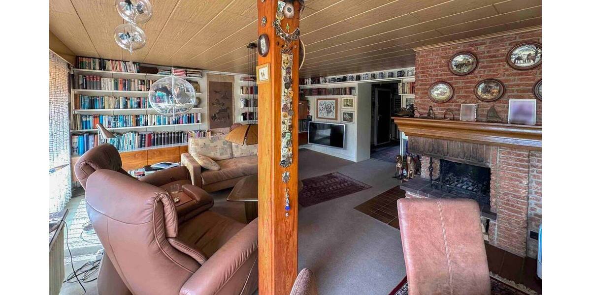 Etagenwohnung Neuss Rosellen - 2 Zimmer, 79 m&sup2;, 240.000&euro; | Angebot:26229587