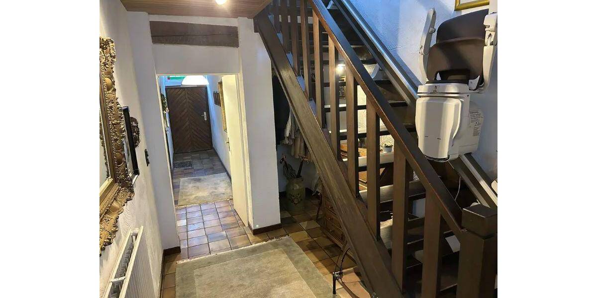 Bauernhaus, Landhaus Schwalmtal Vogelsrath - 8 Zimmer, 220 m&sup2;, 440.000&euro; | Angebot:25684705