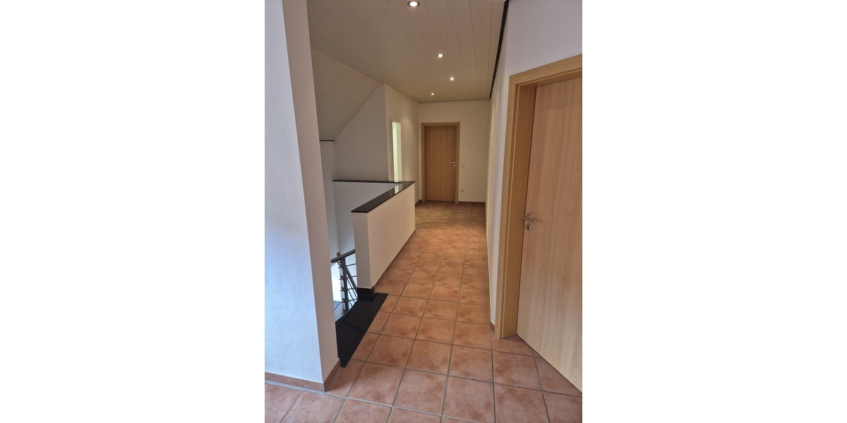 Charmante Obergeschosswohnung in naturnaher Lage zu vermieten - 4- Wegberg Petersholz | Angebot:27330794