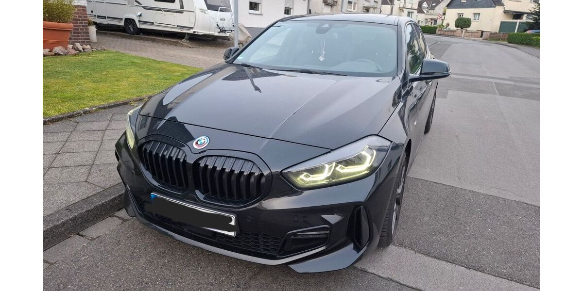 BMW 118 44.500 km 23.500 &euro; Ratingen 40882