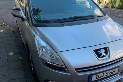 Peugeot 5008 76.900 km 5.000 &euro; Meerbusch 40667