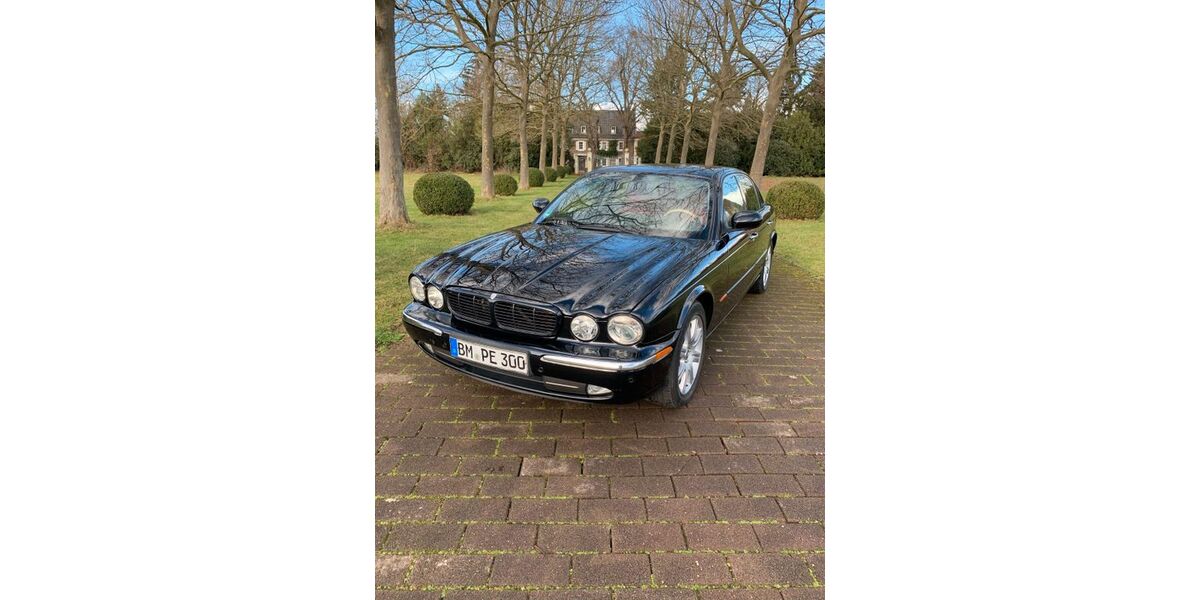 Jaguar XJ8 137.500 km 10.500 &euro; Kerpen 50170
