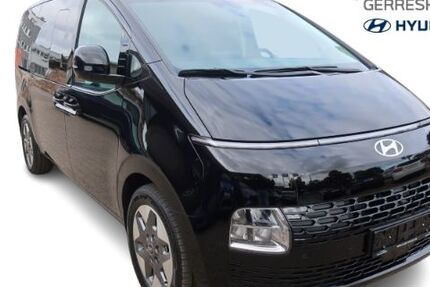 Hyundai STARIA 5.555 km 52.187 &euro; Jüchen 41363