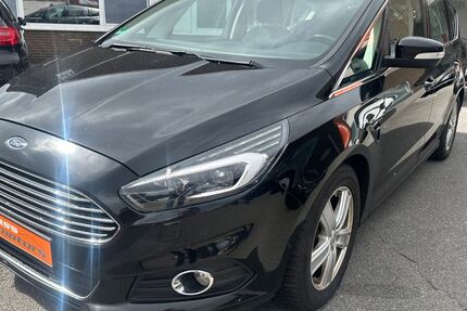 Ford S-Max 284.600 km 8.980 &euro; Düsseldorf 40549