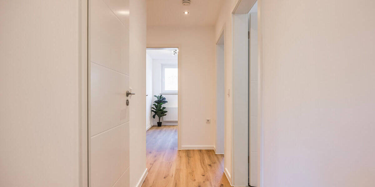 Etagenwohnung Düsseldorf Lierenfeld - 3 Zimmer, 54 m&sup2;, 250.000&euro; | Angebot:26093469