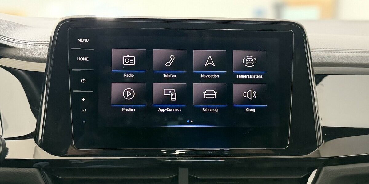 VW T-Roc R-Line/4Motion/Pano/Memory/Keyles 64.000 km 28.250 &euro; Mönchengladbach 41066