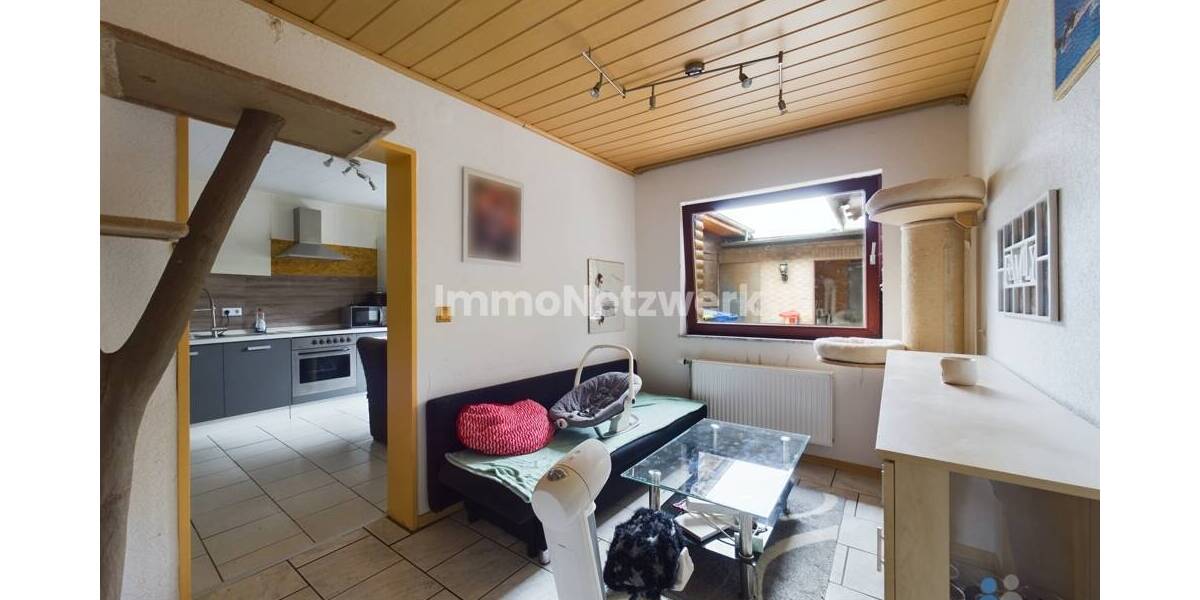 Mehrfamilienhaus, Wohnhaus Elsdorf Grouven - 6 Zimmer, 210 m&sup2;, 299.000&euro; | Angebot:25805599