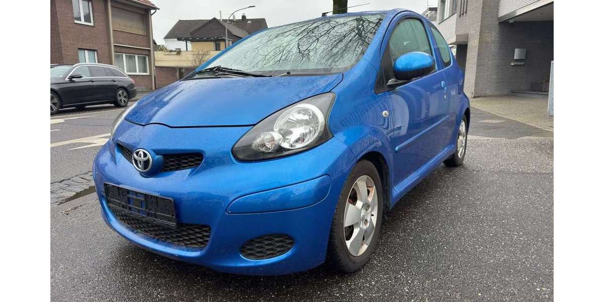 Toyota Aygo 71.500 km 3.750 &euro; Mönchengladbach 41238