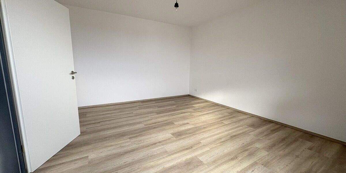 Etagenwohnung Düsseldorf Bilk - 2 Zimmer, 60 m&sup2;, 800&euro; | Angebot:25708238