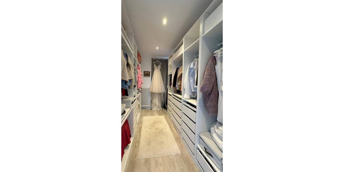 Einfamilienhaus Mönchengladbach Hardt - 7 Zimmer, 213 m&sup2;, 599.000&euro; | Angebot:25801284