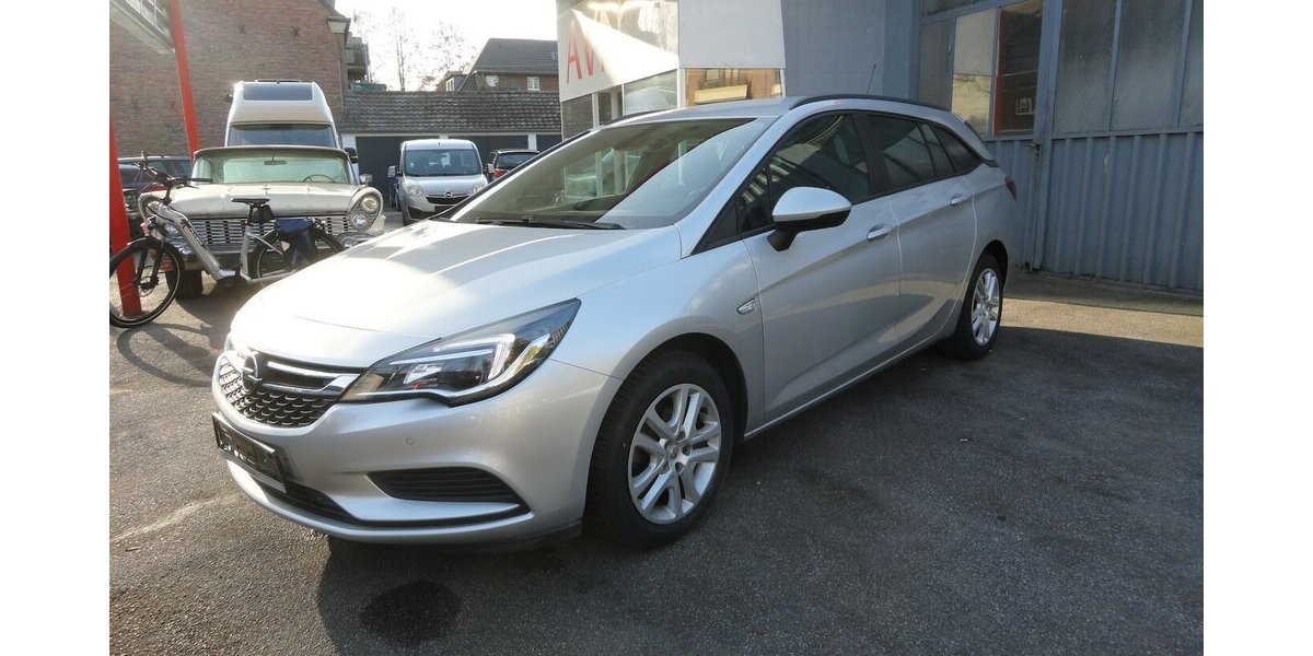 Opel Astra Edition 1,4 Klimatr. PDC V+H Allwetter Shz 90.000 km 8.990 &euro; Neuss 41462