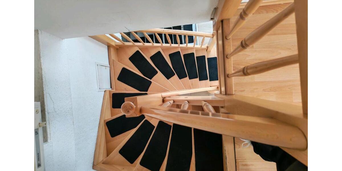 Einfamilienhaus Düsseldorf Stadtbezirk 6 - 5 Zimmer, 120 m&sup2;, 2.000&euro; | Angebot:25840035