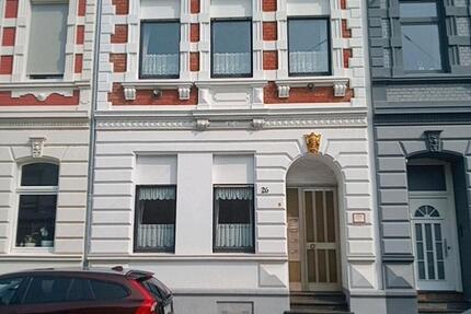 Haus Krefeld Gartenstadt - 6 Zimmer, 220 m&sup2;, 525.000&euro; | Angebot:21036065