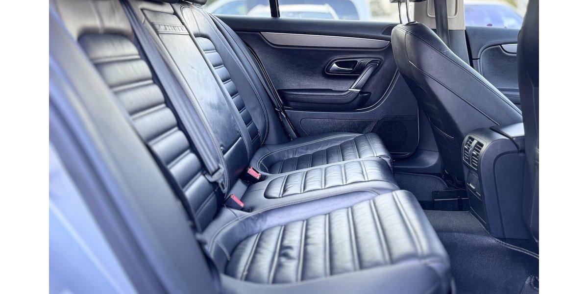 VW Passat CC Highline/Autom,/ Leder/PANO/5 Sitze 180.000 km 10.490 &euro; Mönchengladbach 41066