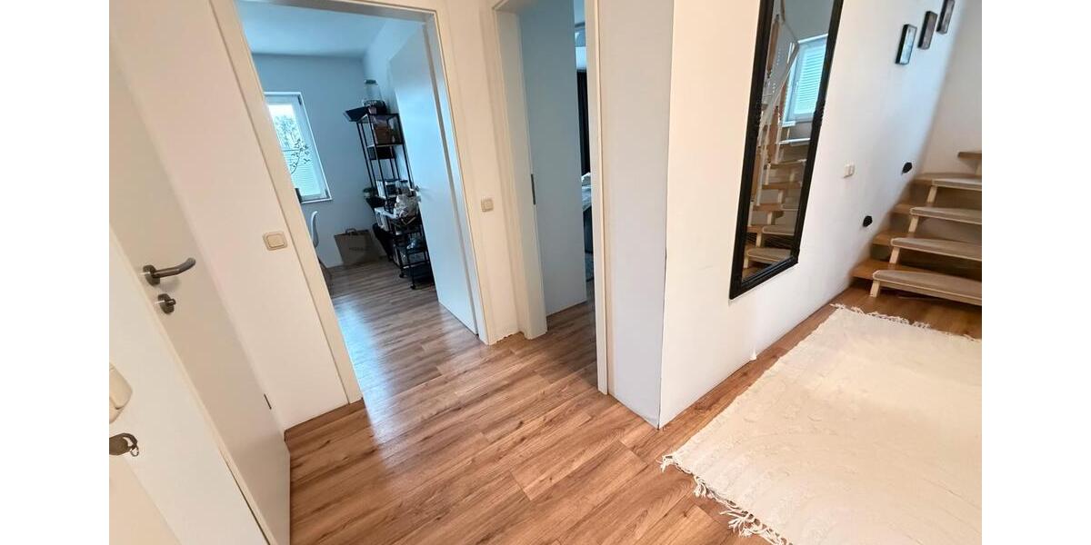 Maisonettenwohnung Wassenberg - 4 Zimmer, 120 m&sup2;, 1.080&euro; | Angebot:25611921